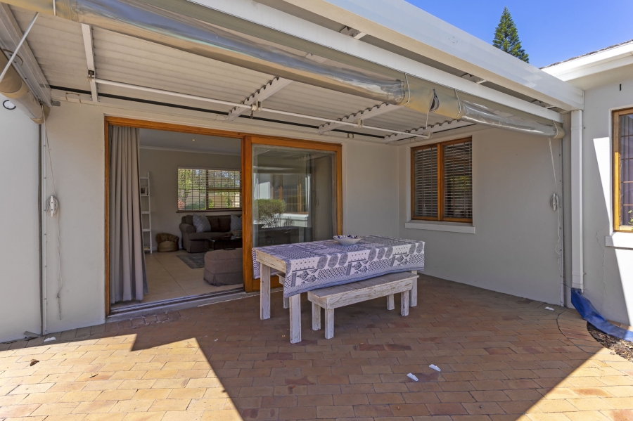 To Let 3 Bedroom Property for Rent in Edgemead Western Cape